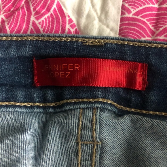 🌟 Jennifer Lopez Skinny Ankle Jeans - Picture 2 of 3